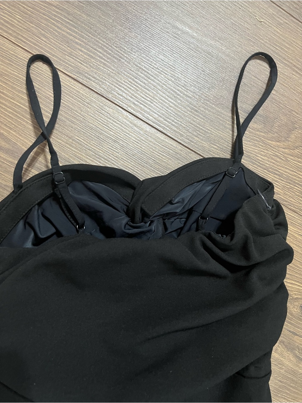 Abercrombie & Fitch Black Ruched Cutout Twist Front Midi Dress NWOT - Picture 7 of 12